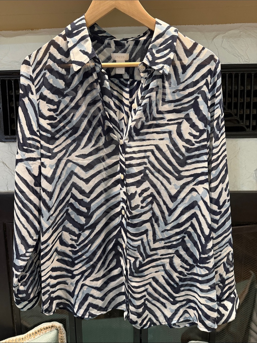 Chico's Blues & White Zebra-Print Button Front Blouse